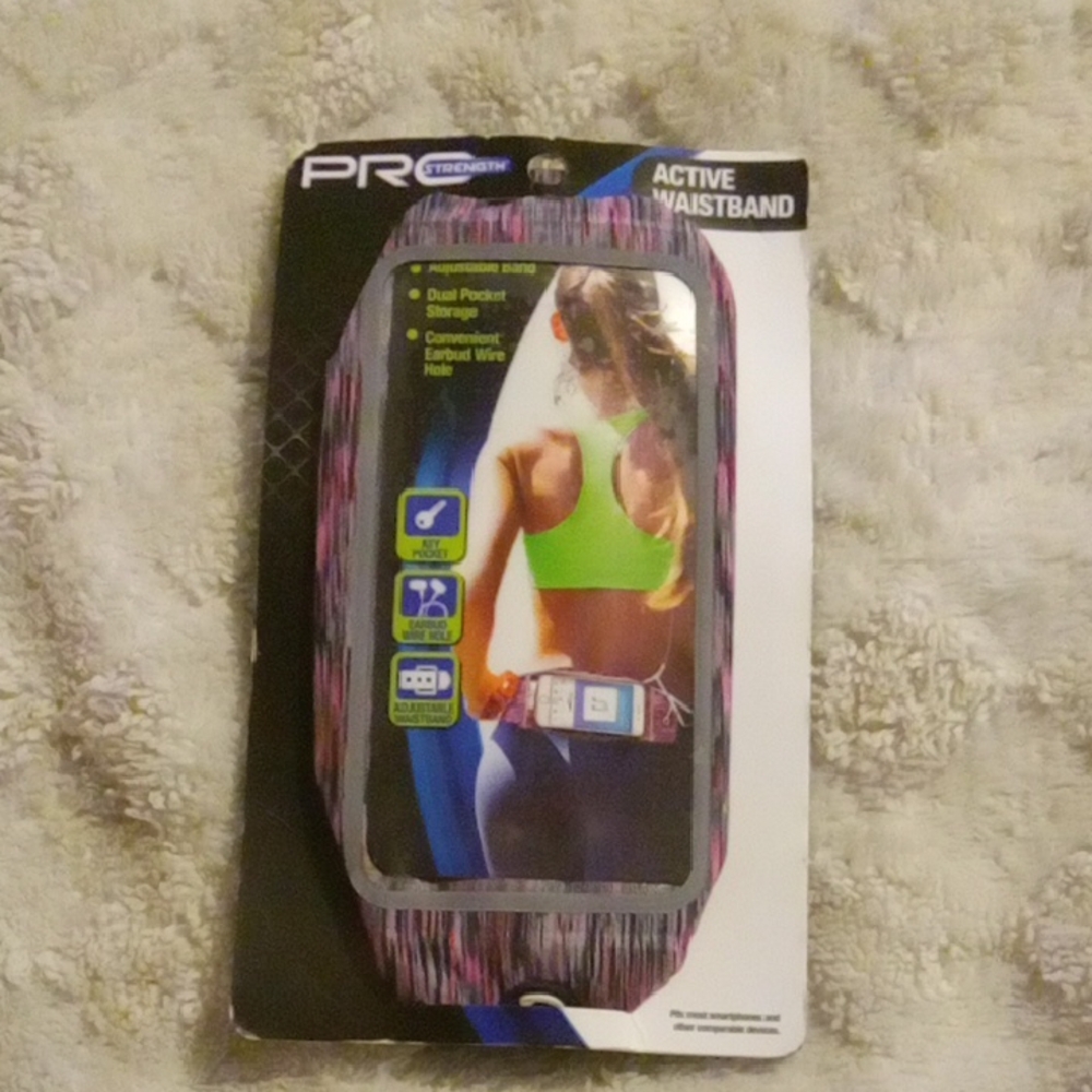 🌻5/$10 Black and Pink Phone Case for Active Lifestyles